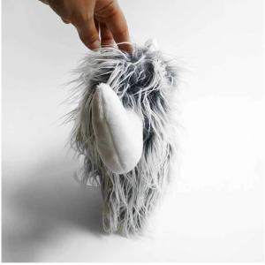 Alternative view of Peluche - Nagarr, le monstre gris tout velu