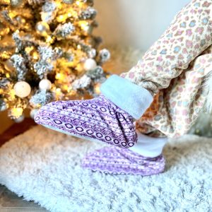 Alternative view of Pantoufles pour adulte en minky