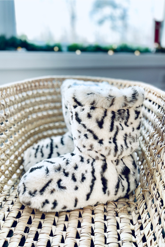 Pantoufles pour adulte en fausse fourrure - léopard des neiges - 24h