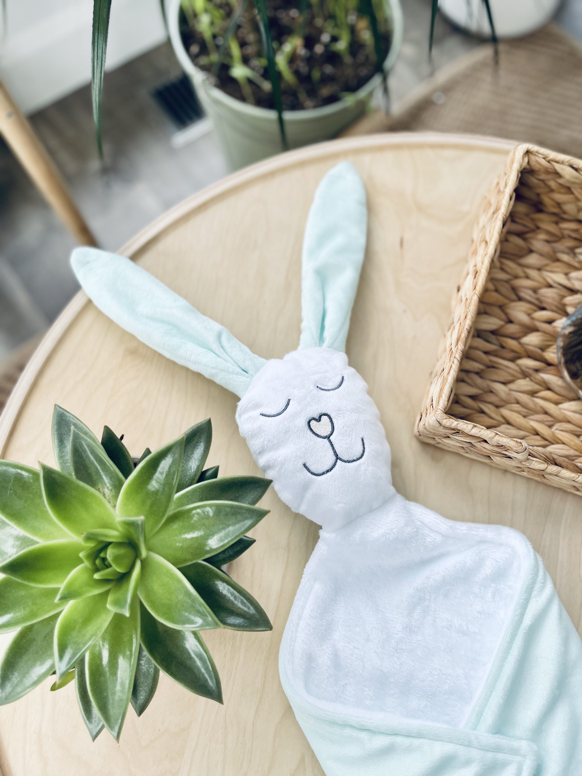 Toutou-doudou Lapin - Mlle Fidji – Image 3