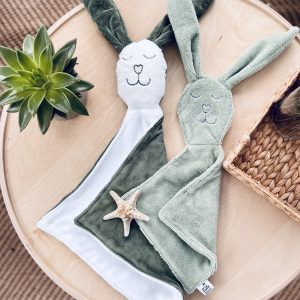 Duo débarbouillette et toutou-doudou lapin - M. Olivio