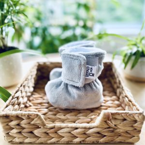 Pantoufles à velcro - Gris argenté sans relief