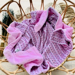 Blanket - Purple diamond with pink minky back