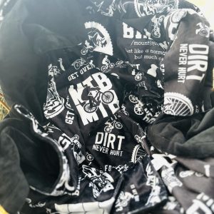 Blanket - Mountain bike black minky back 24h