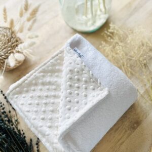 Couverture douce,chaude pour l'hiver en sherpa et minky par Bébé Ô Chaud - Fait au Québec